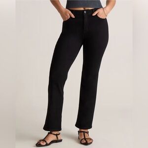 Women's Black Straight-Leg Jeans